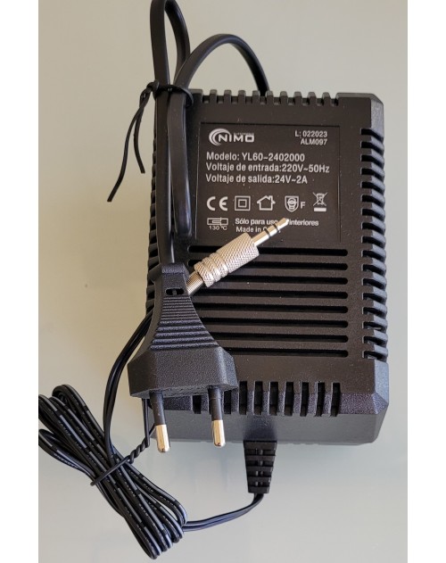REF: ALM096-24, AKS- ALIMENTADOR-CARGADOR SALIDA ALTERNA  24 V.